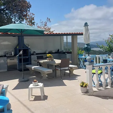 Vivenda Carvalhas Homestay *